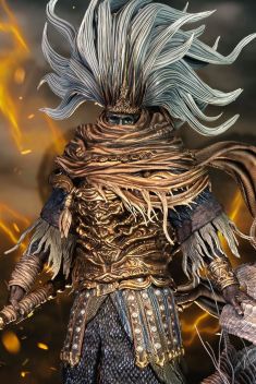 Bundle - DARK SOULS III - NAMELESS KING (STANDARD EDITION) STATUE BY FIRST 4 FIGURES